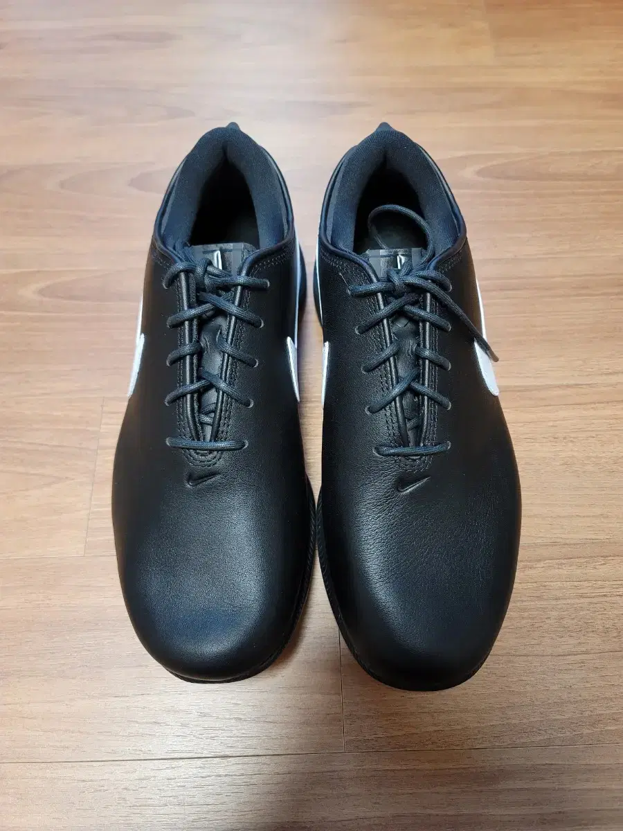 Nike Golf Shoes Victory Tour 2 Panda 270, 275, 290