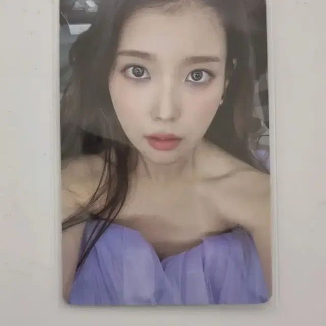 아이유 바이락 포카