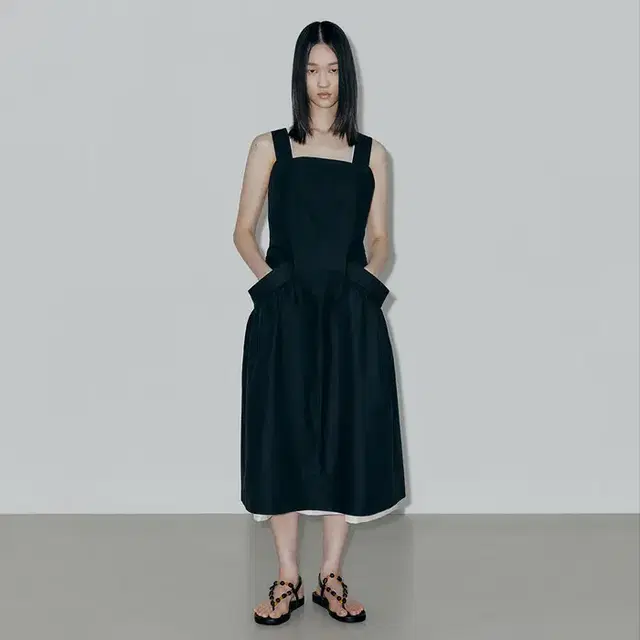 로우클래식 APRON DRESS_BLACK (M)