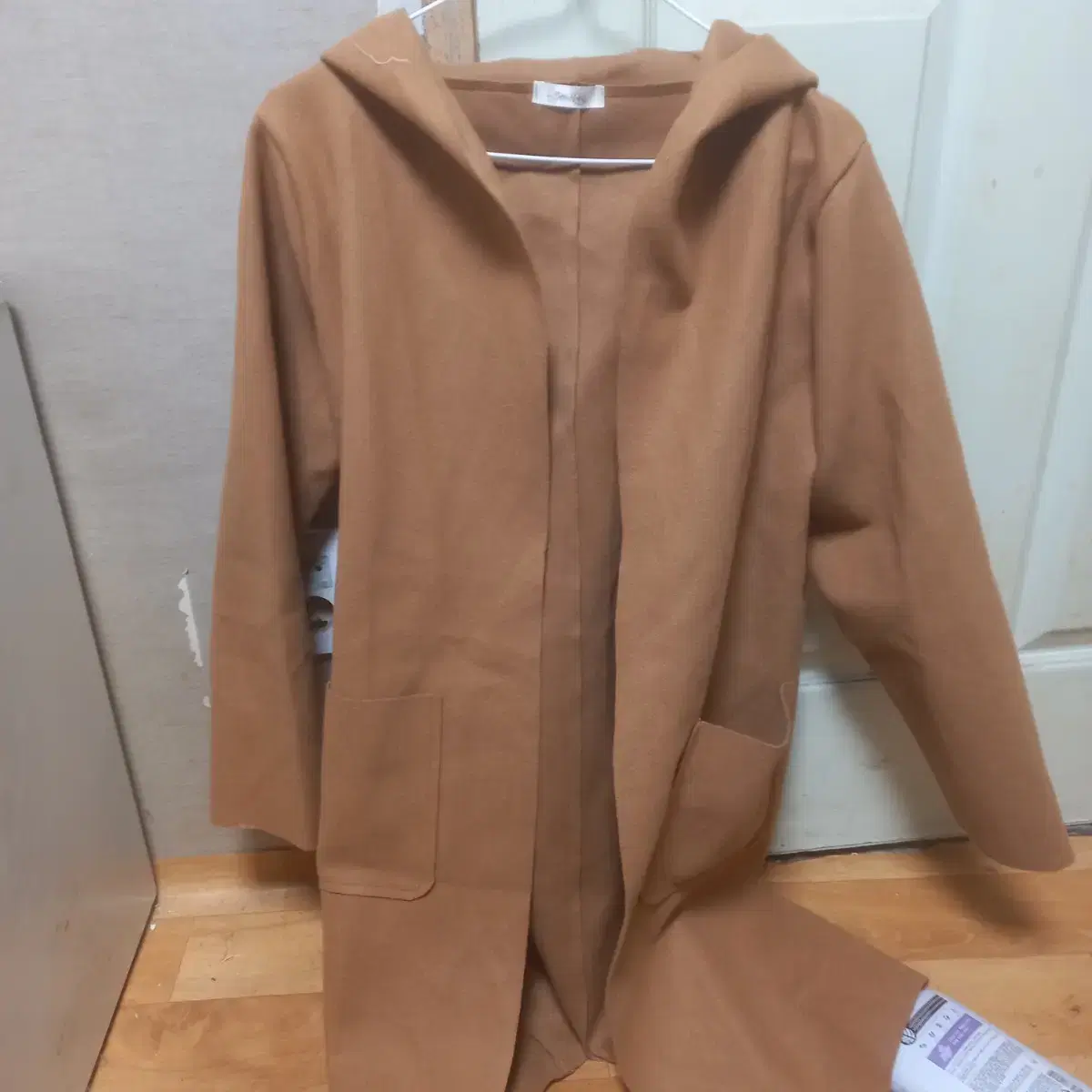 I'm selling a women's gaeul cardigan