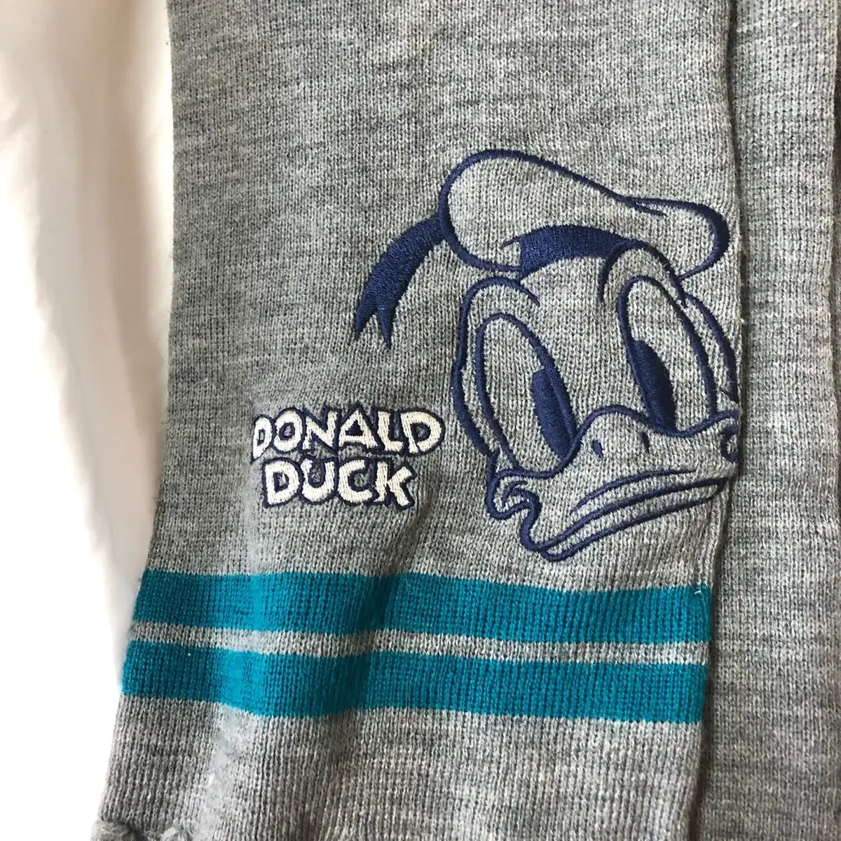 Vintage Disney donald muffler