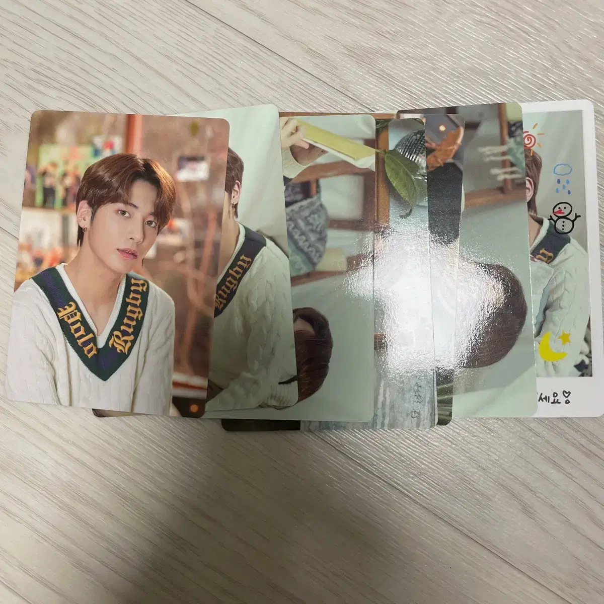 TXT Shabatu Shabatu Mini Photocard Taehyun