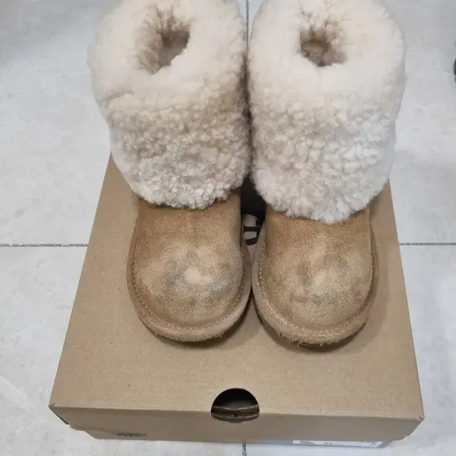 UGG 아동부츠 11(175)