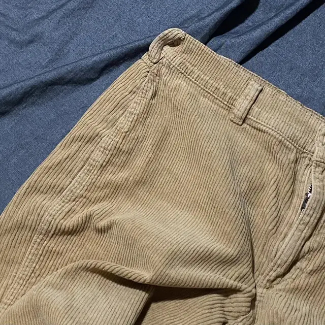 WRANGLER Retro Corduroy Pants Sz 30