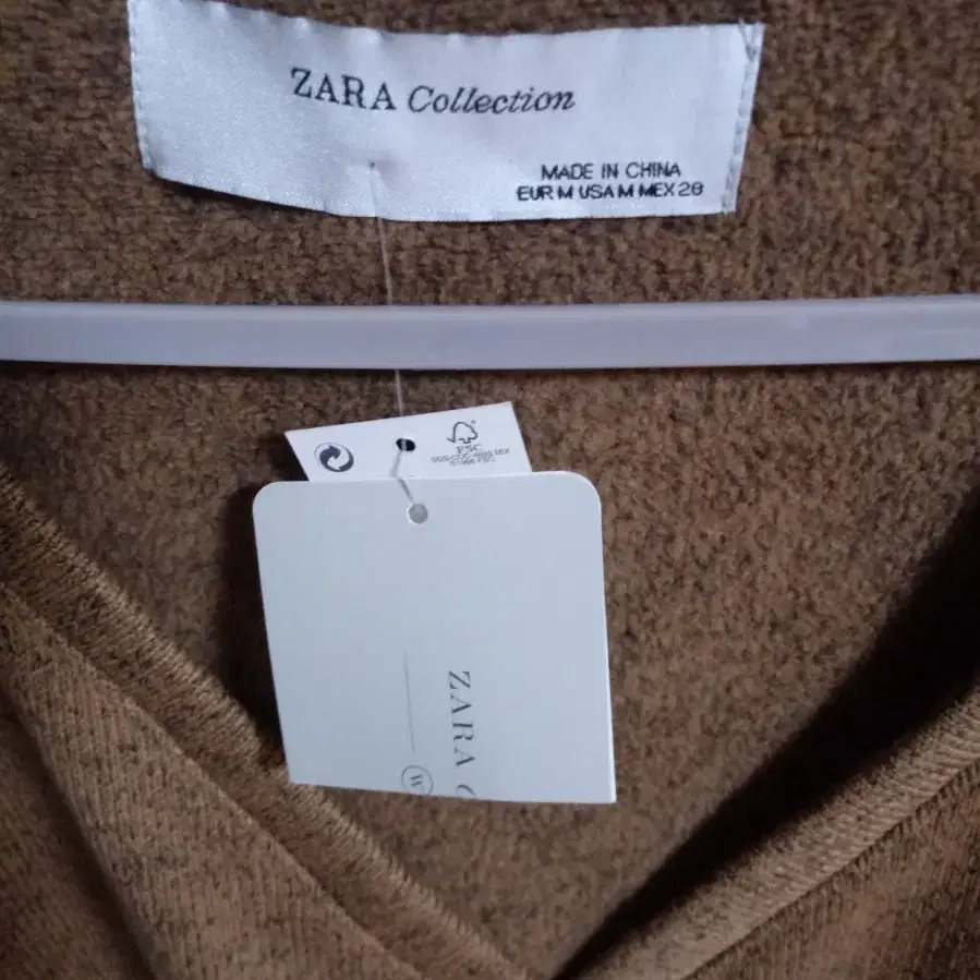 Zara 가디건 M사이즈 MEX28