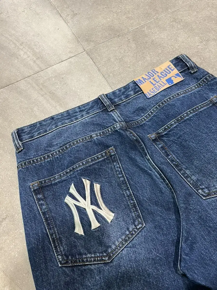 Embroidered Denim Pants with MLB Elbow Pockets