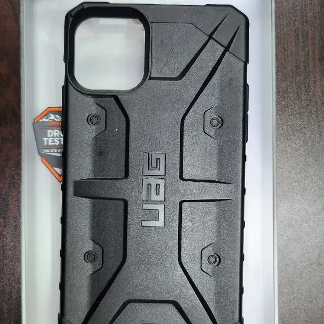 UAG 패스파인더 케이스 아이폰 11 프로 맥스 블랙색상