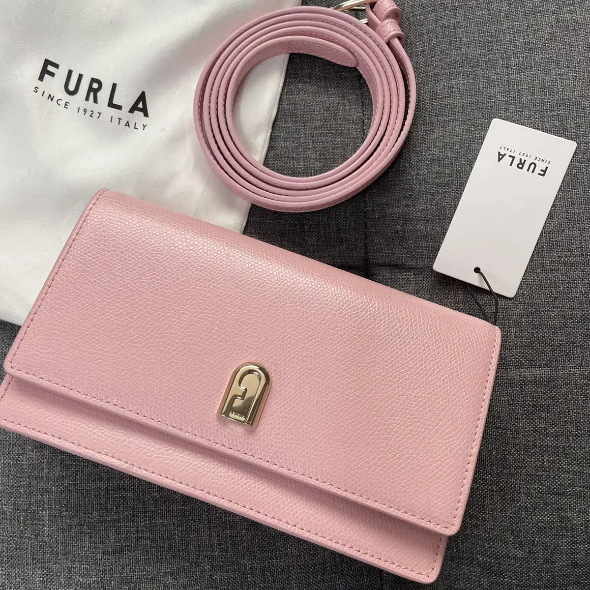 FURLA 훌라 크로스백 핑크 새상품