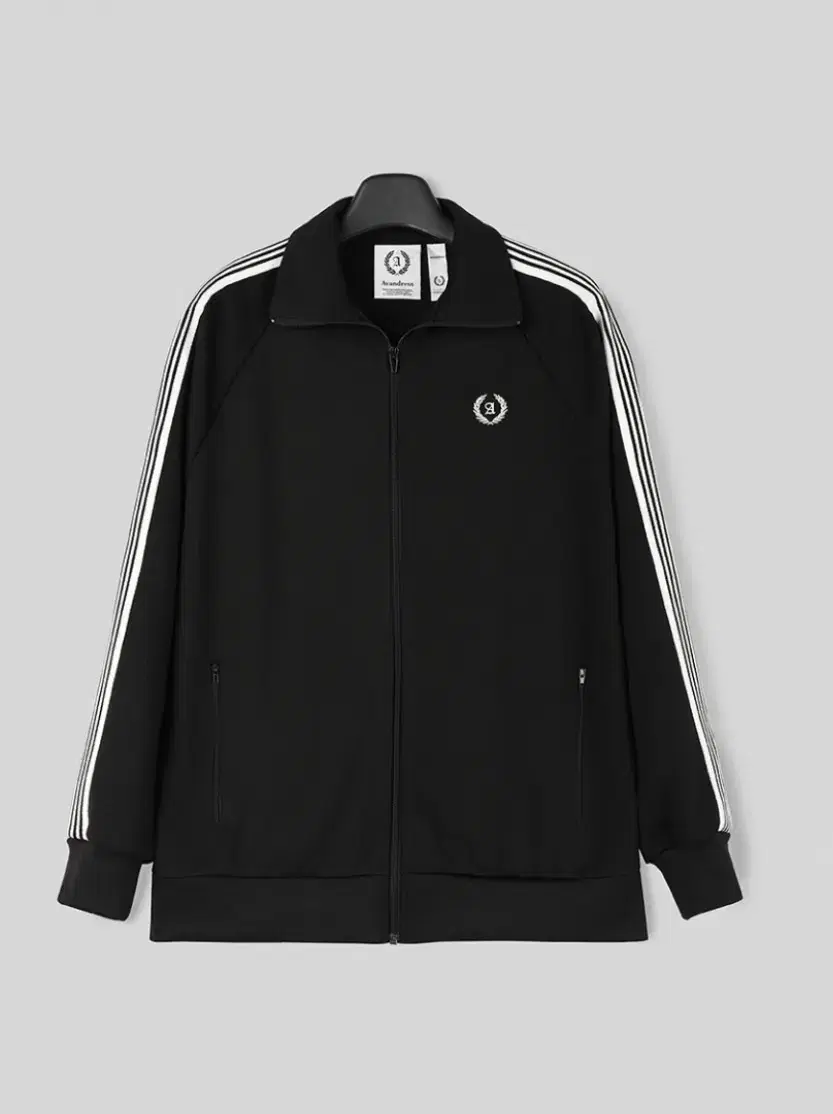 Track Wide Tracker Top Jacket Black