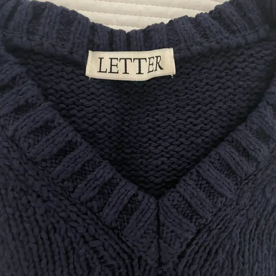 레터 니트 베스트 네이비 LETTER alto cotton vest