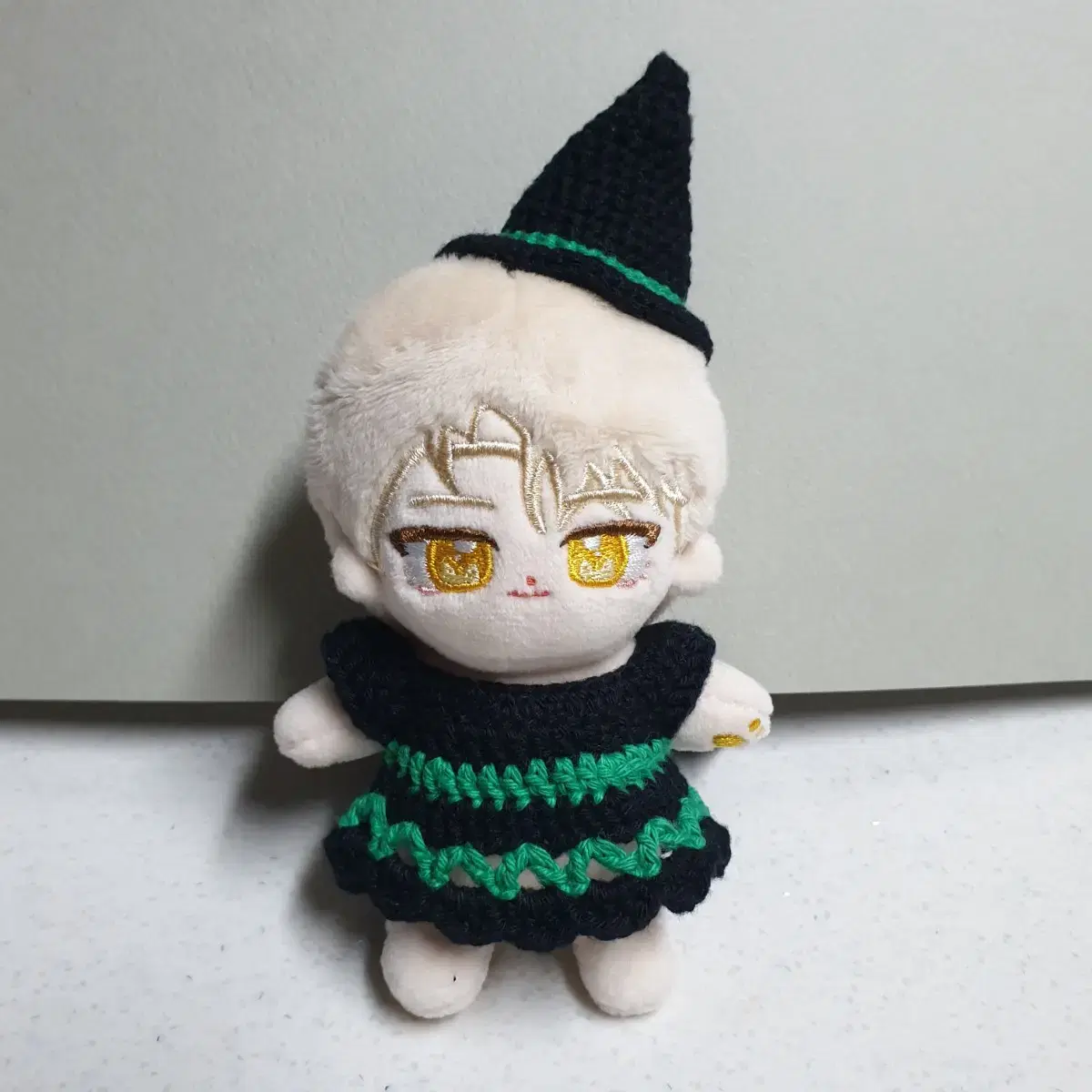 Sell 10cm knitting clothes (witch set)