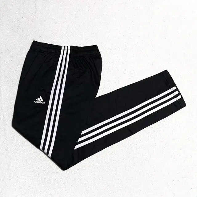 [ M ] adidas 아디다스 검/흰 트레이닝 팬츠