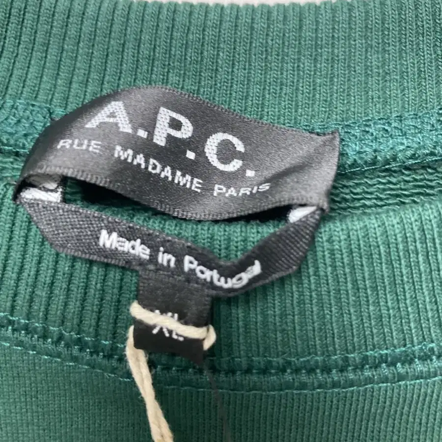 (새상품) A.P.C. 아페쎄 크루넥 스웻셔츠 맨투맨