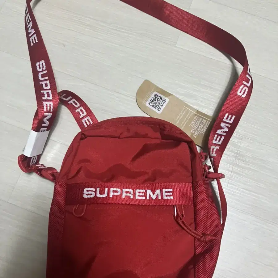 Supreme 가방