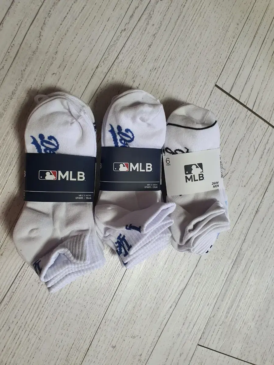 MLB 스포츠양말 남성용 6켤래씩 총18켤래새상품 정품 무료배송 절