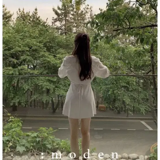 모던로브 MODEN 오퍼스오픈 셔츠원피스 클래식화이트 숏 스몰 새상품