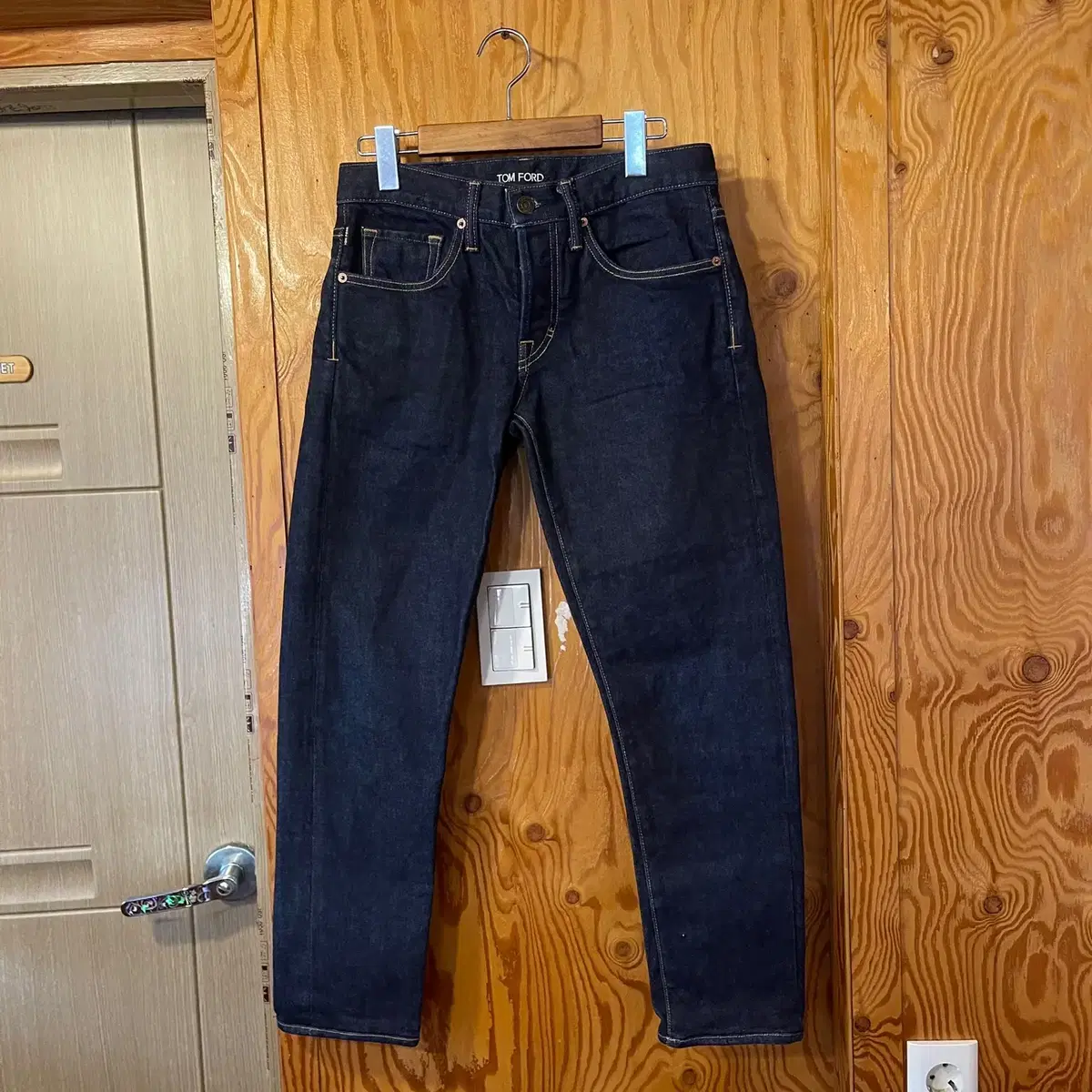 Genuine Tom Ford jeans are available at sell.