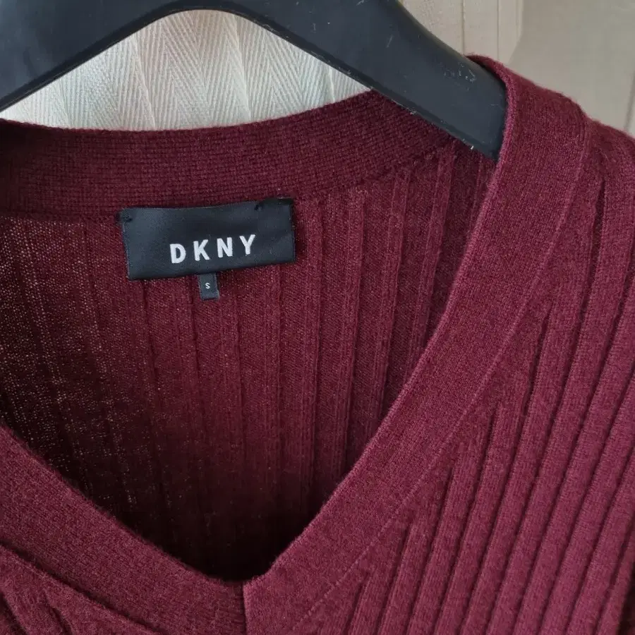 DKNY 캐시미어혼방 니트 롱원피스