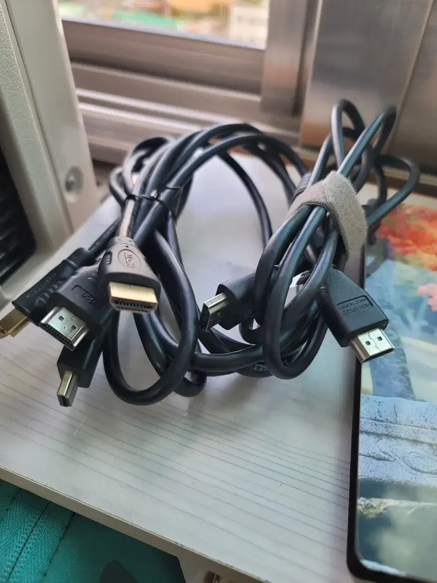 hdmi 선 2개