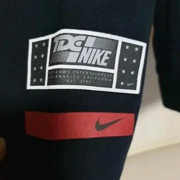 Tde x nike on sale crest logo tde black