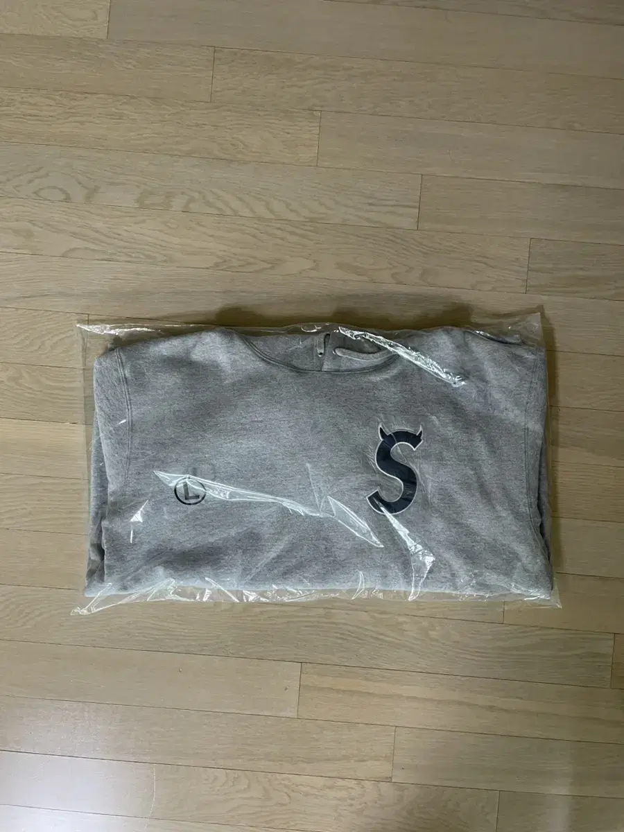 Supreme S Logo Hoodie (22FW) L size