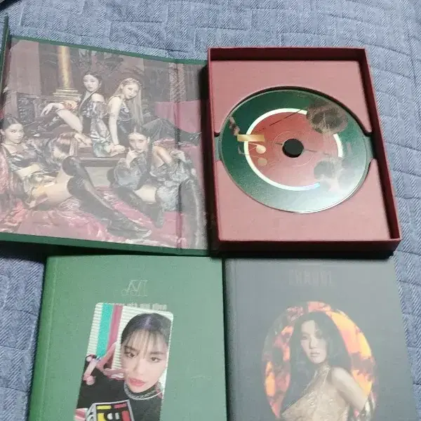 마마무 미니10집(deep green ver)