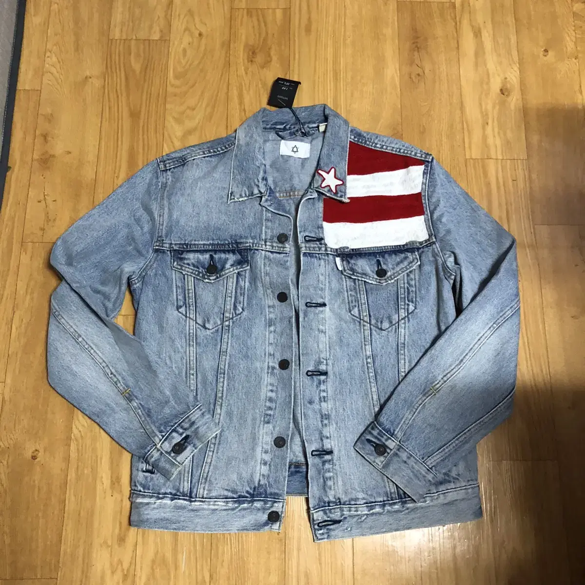 Tatooed Denim StarGo JacketRetails for $26 New Large