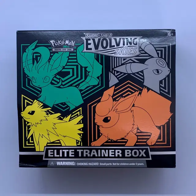 미판 포켓몬카드 Evolving Skies ETB SET 부속품 팝니다.