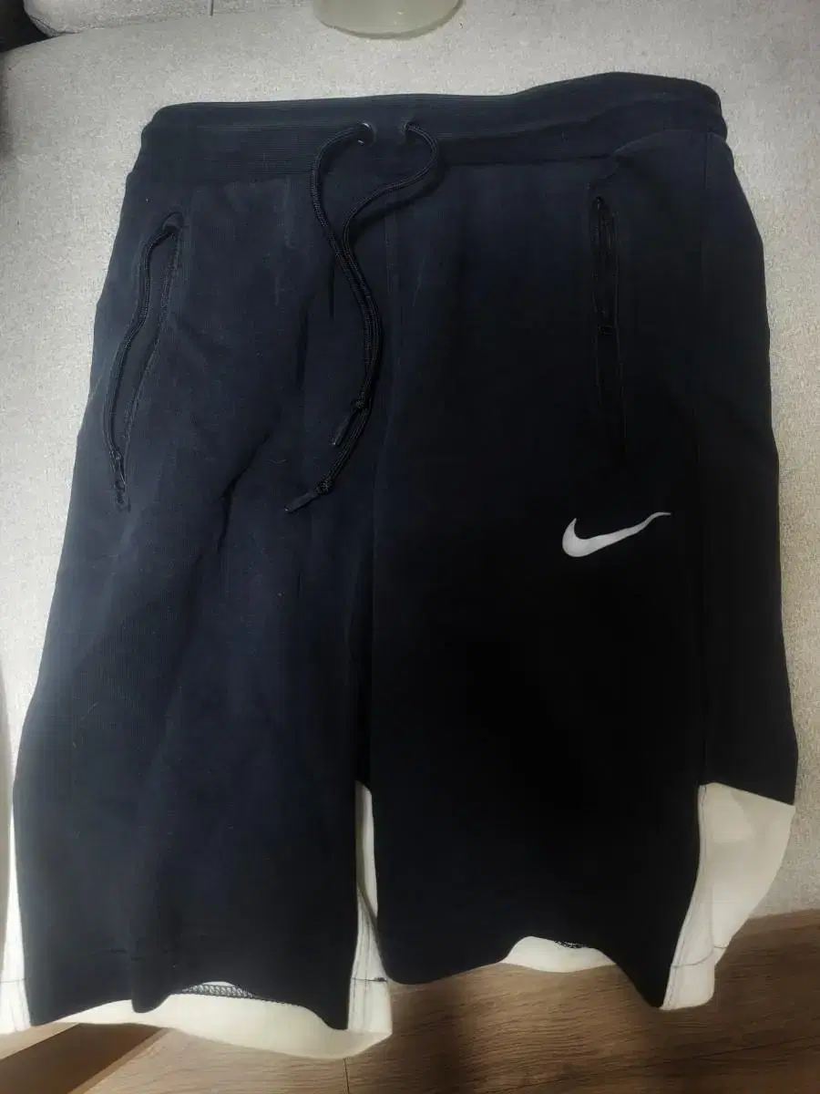 Nike Tech Pack Shorts Black and White M