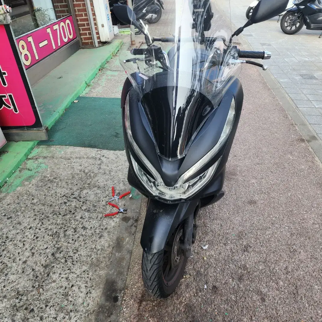 pcx18년식 판매합니다.