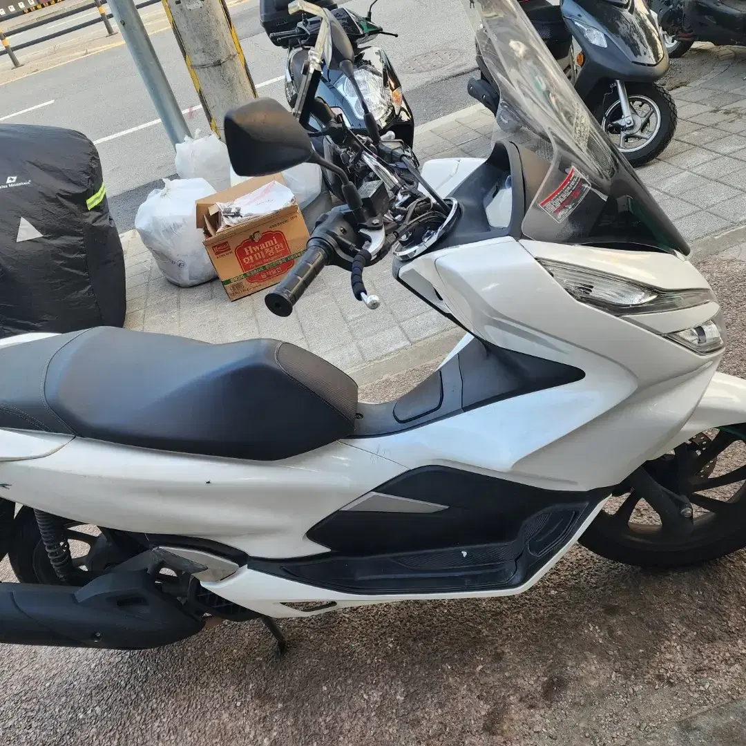 pcx18년식 판매합니다