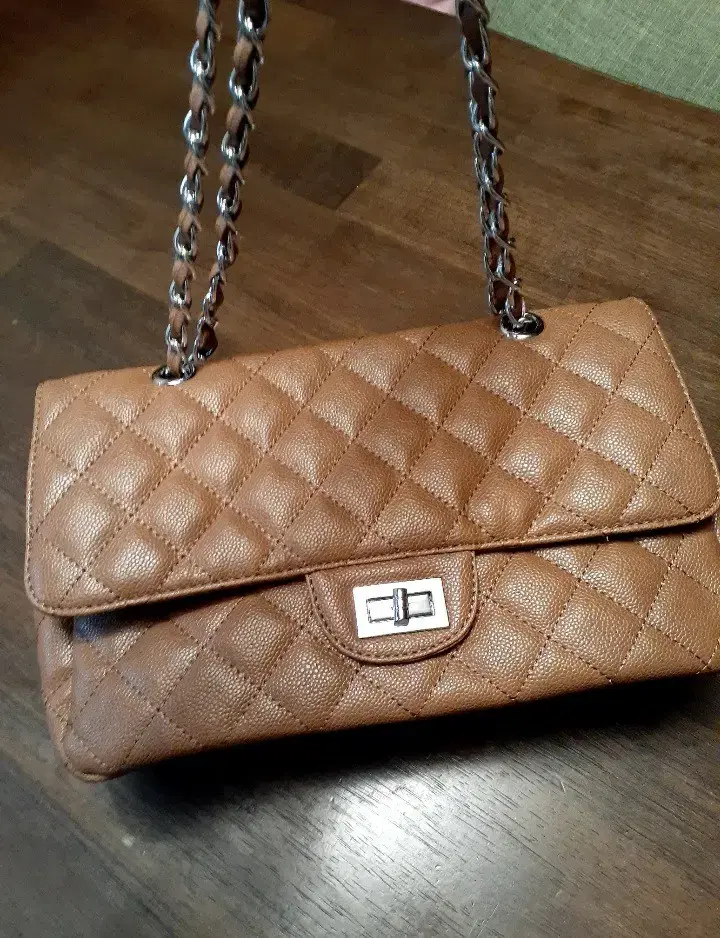 (New Product) Creen Quilted Chain Shoulder Bag (Camel)