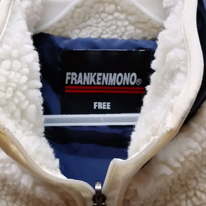 FRANKENMONO  프랑켄모노 뽀글자캣