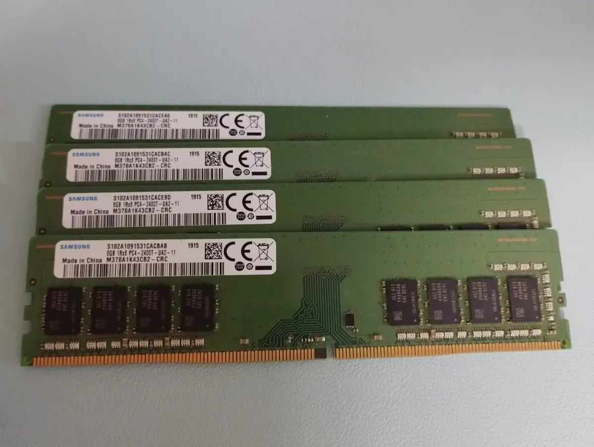 DDR4 8GB 16GB 2400T[19200]