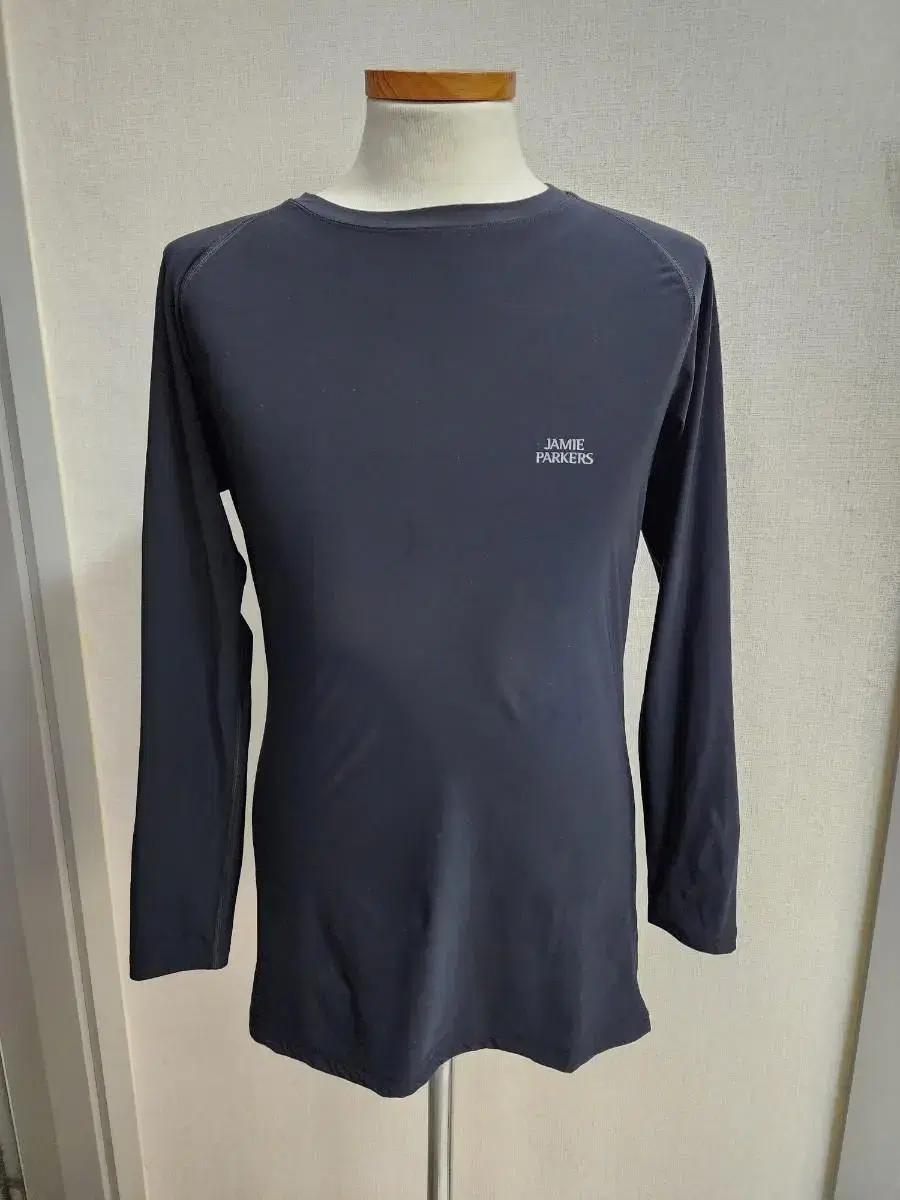 jamie parkers/spanx/t-shirt(100)