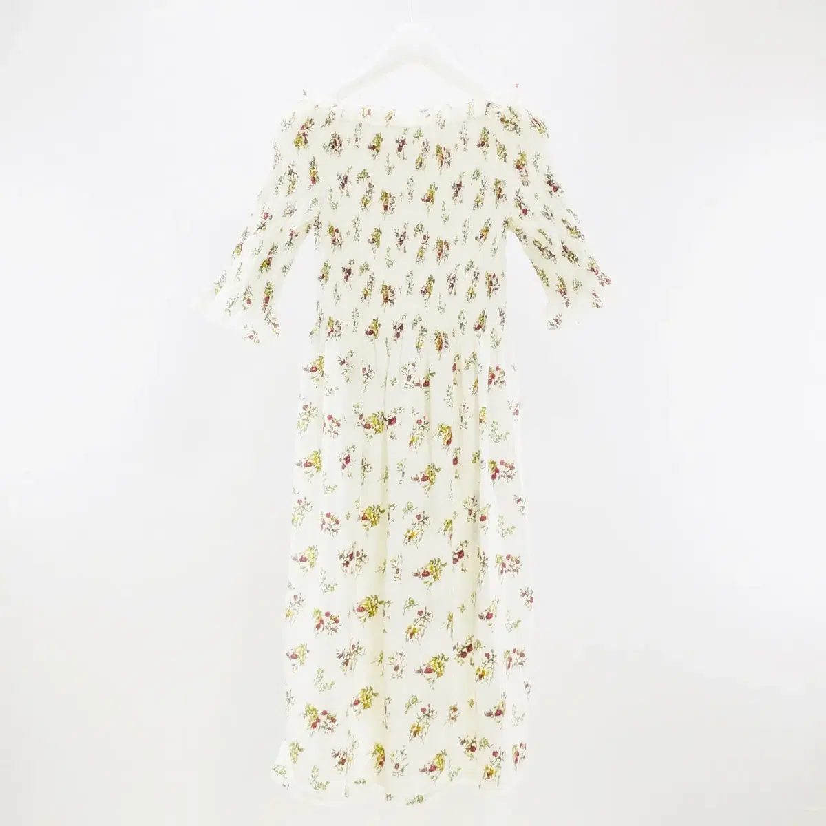 [F 55-66] Abby White Flower Off Shoulder Slim Fit Midi Dress