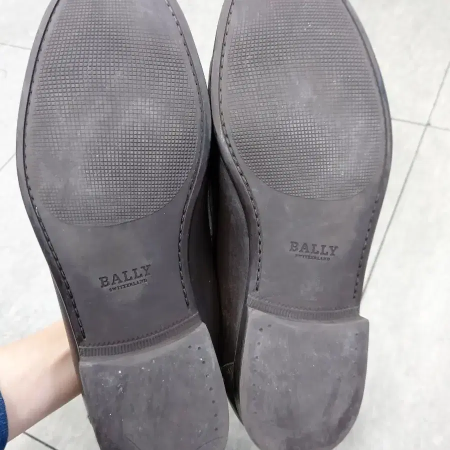 발리 Bally 남성 버클 장식 구두 270 8사이즈