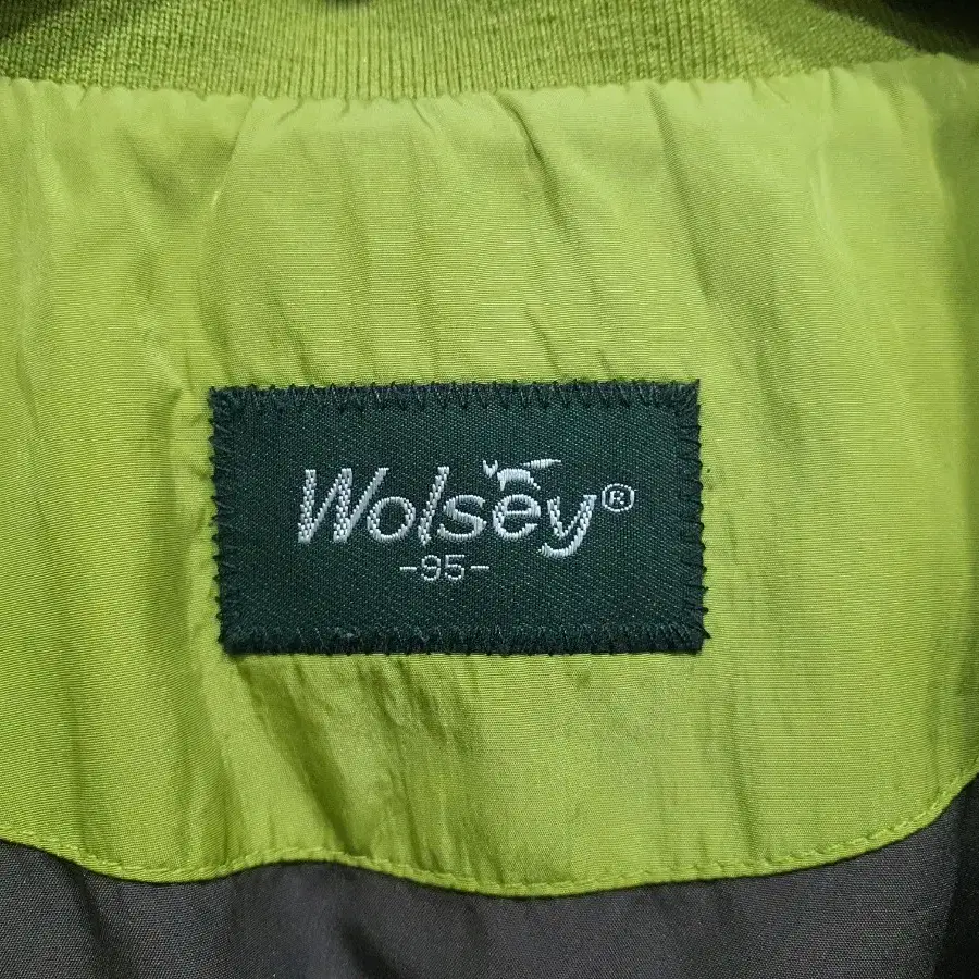 Wolsey 울시 여성 후드패딩