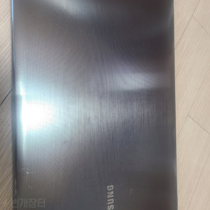 삼성노트북 15.6인치 i7 8g 128gb ssd 팝니다.