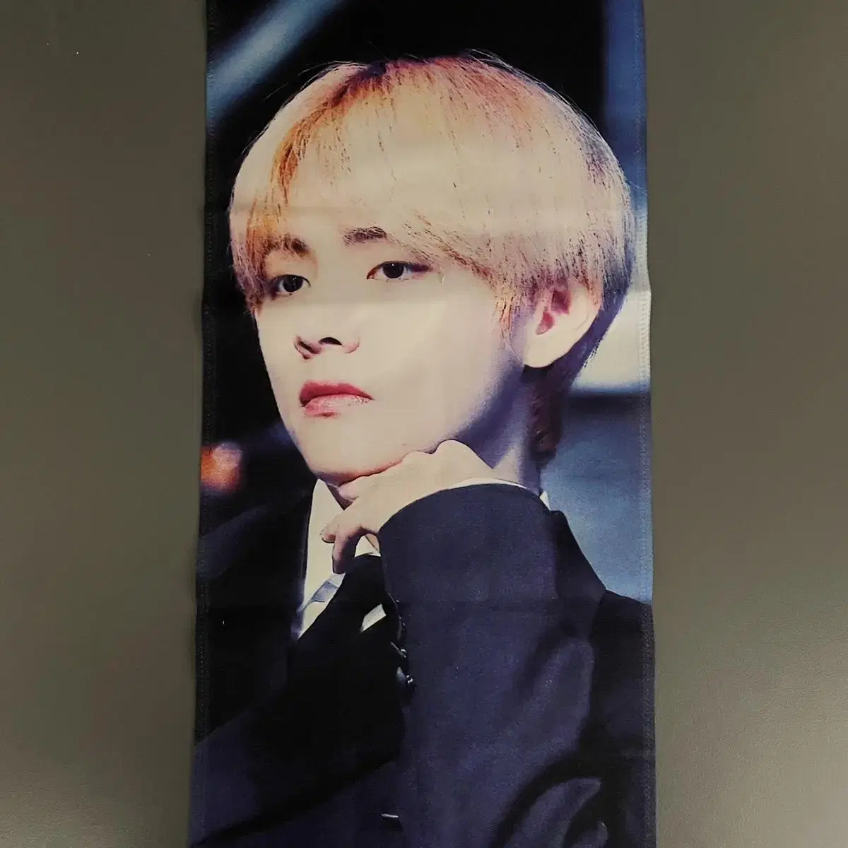 방탄 뷔 태형 반사슬로건