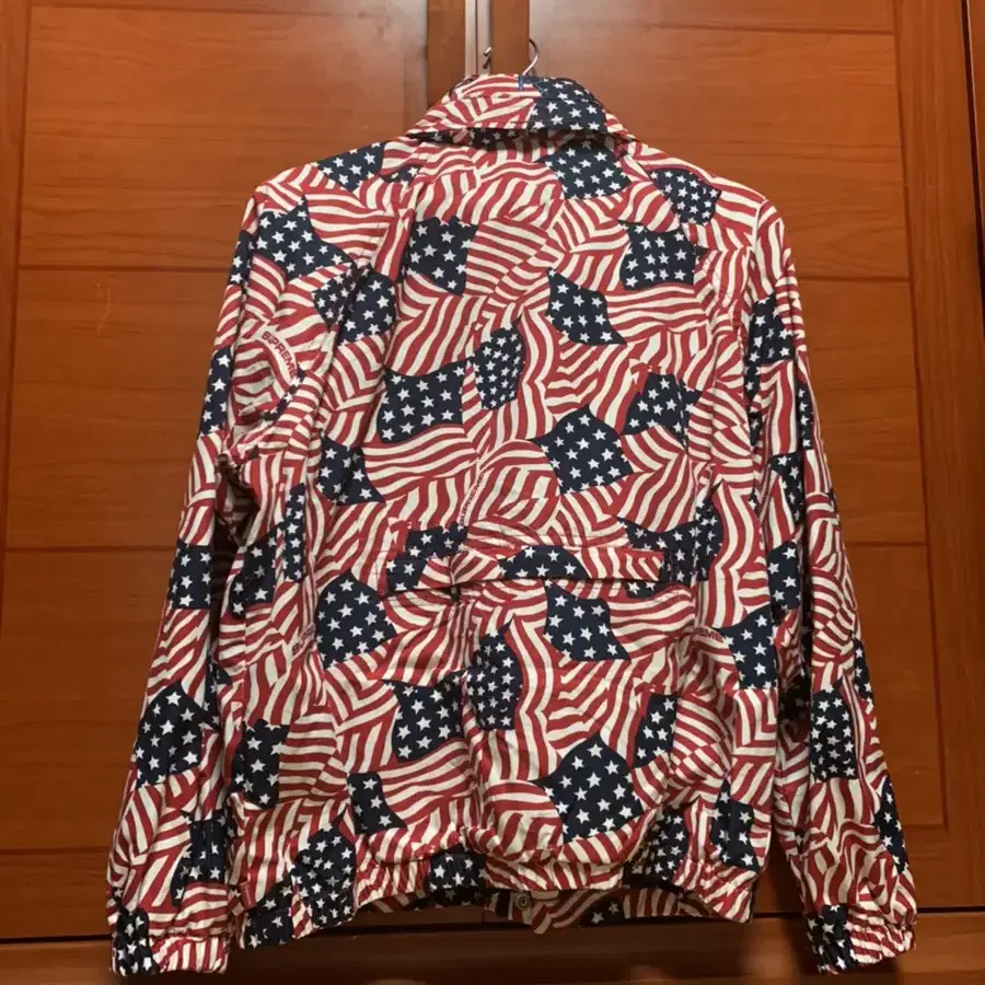 슈프림 SS20 Raglan Court Jacket Flags