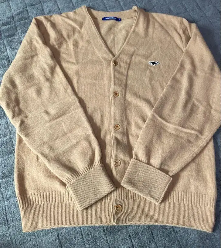 Naders Merino wool cardigan beige size 5 for sale