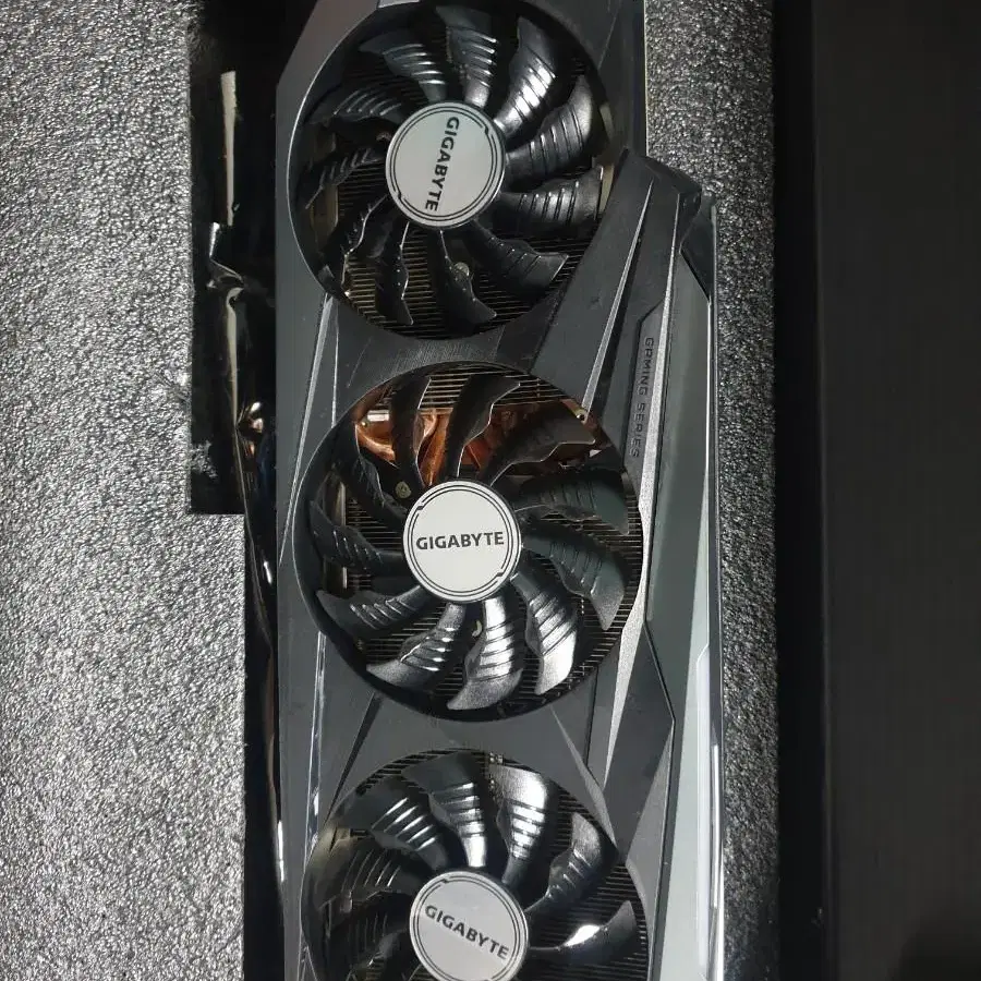 기가바이트 rtx3080 게이밍oc 10기가  팝니다