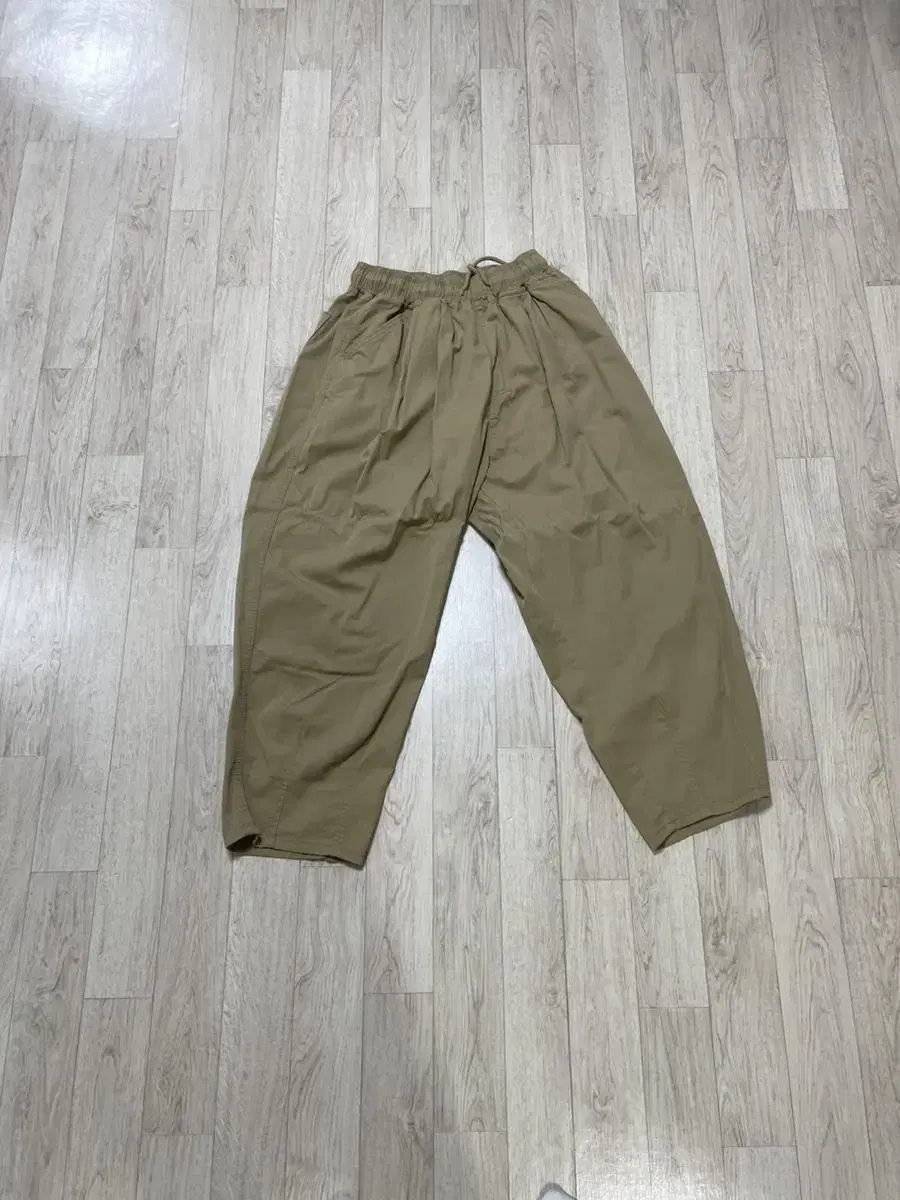 Gemut Balloon Pants