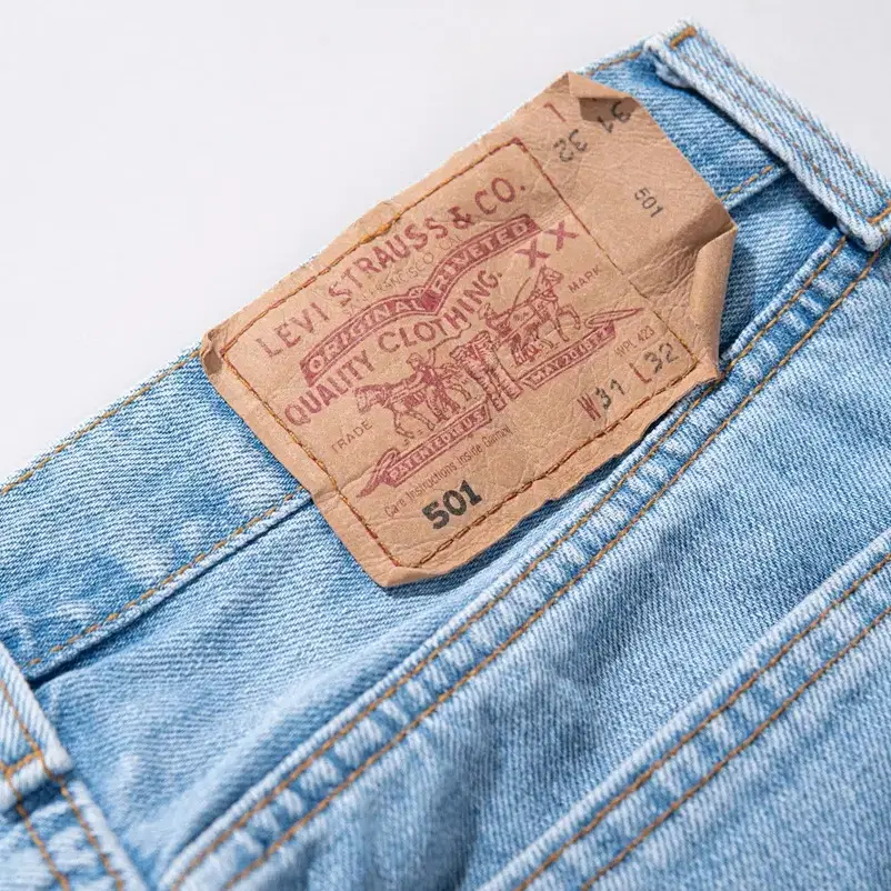 리바이스 빈티지 Levi's 501 사이즈 26~27  W31 L32