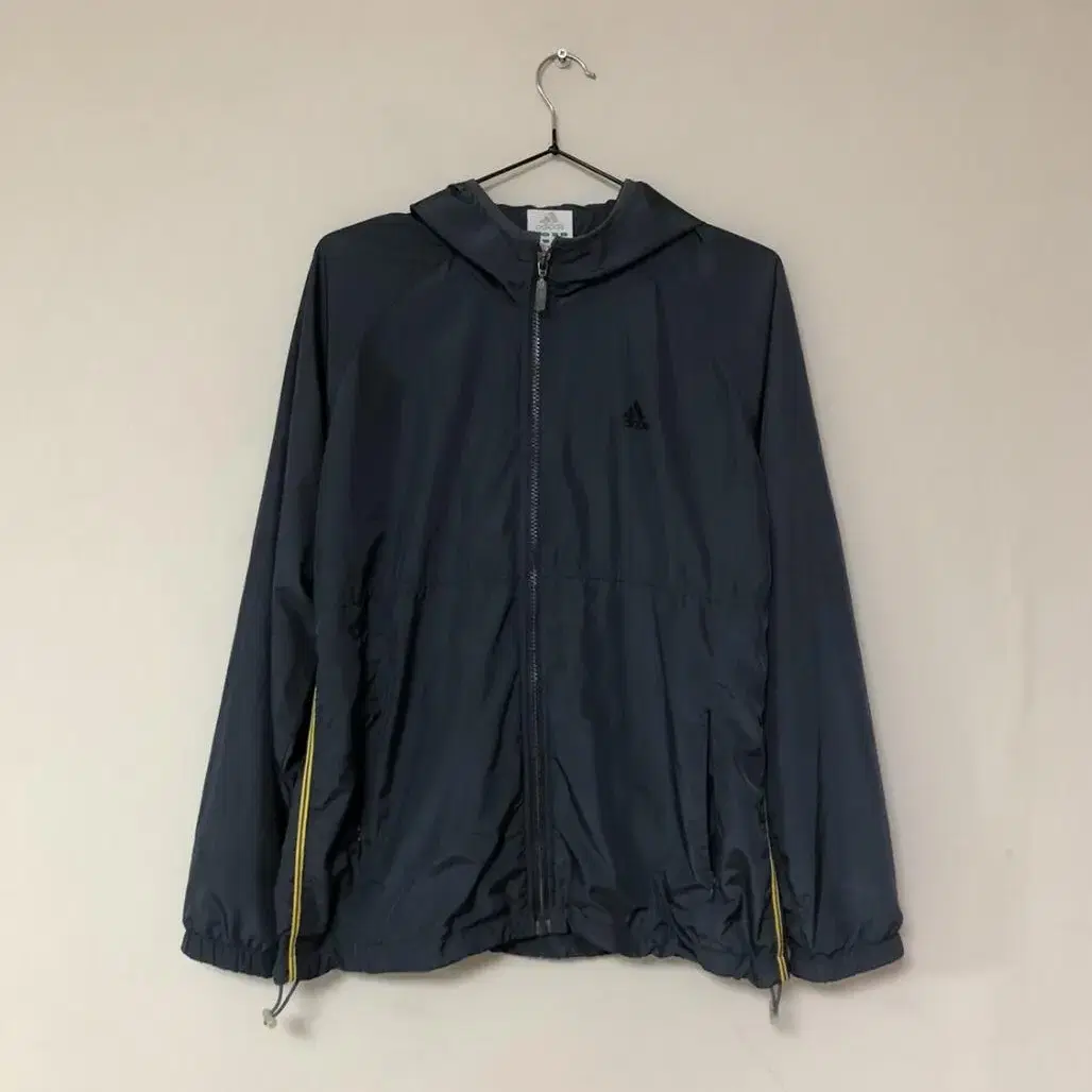 Vintage adidas windrunner