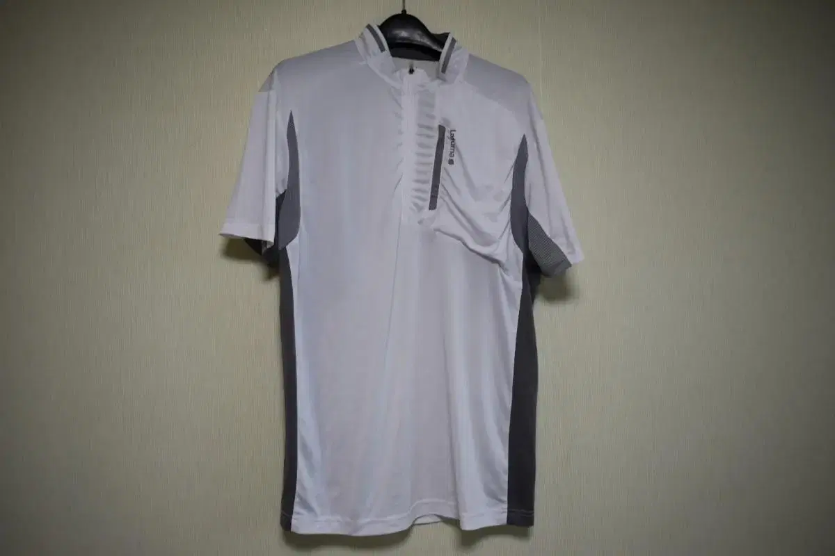 [100] La Puma Men's Short-Sleeved T-Shirt