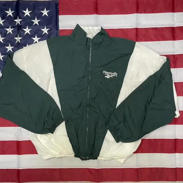 Reebok 90's windbreaker jacket