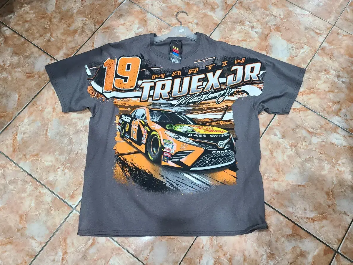 nascar nascar racing t-shirt 2XL