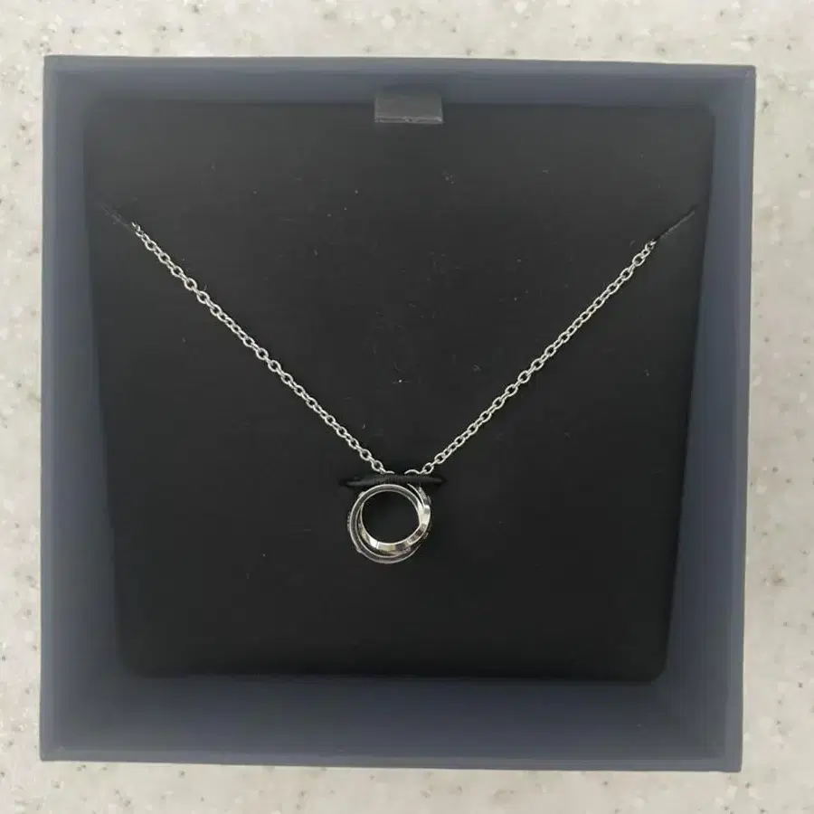 다니엘웰링턴 목걸이 CLASSIC LUMINE UNITY NECKLACE